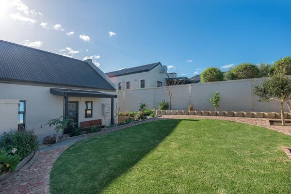 2 Bedroom Property for Sale in Blue Mountain Village Western Cape